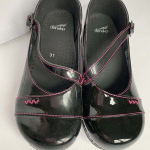 NwoT DANSKO black patent clogs 31 sz 13-13.5 US